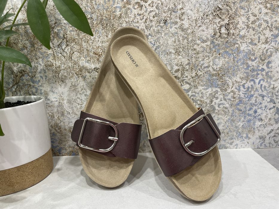 Klapki OYSHO - nowe, bez metki