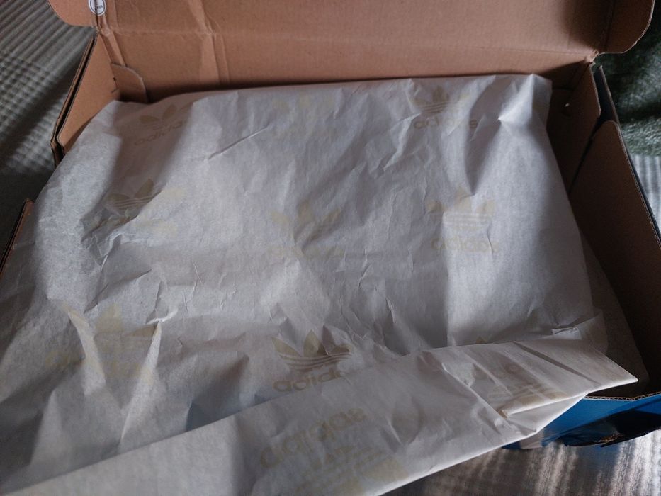 Tenis adidas court W. Novos. Não são imitação! 39 1/2