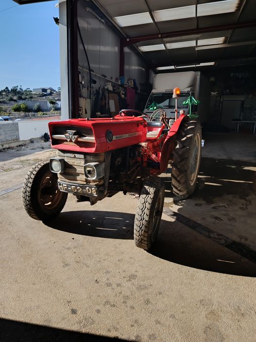 Trator Massey Ferguson 135