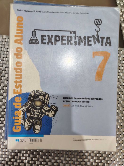 Livros de fichas de 7o e 8o ano