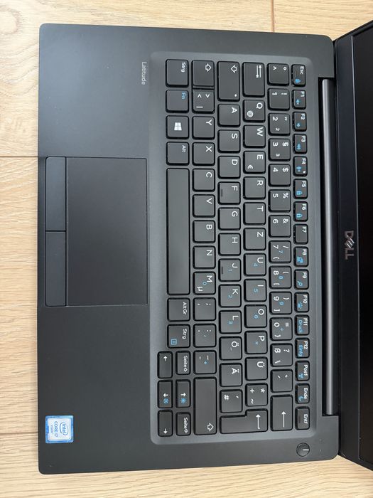Ноутбук Dell Latitude 7380 (13.3’’, i7-6600U 4x2.6GHz, 16Gb, SSD M.2 256Gb)