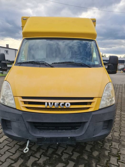 Iveco 35s11  Kontener   ROK 2009