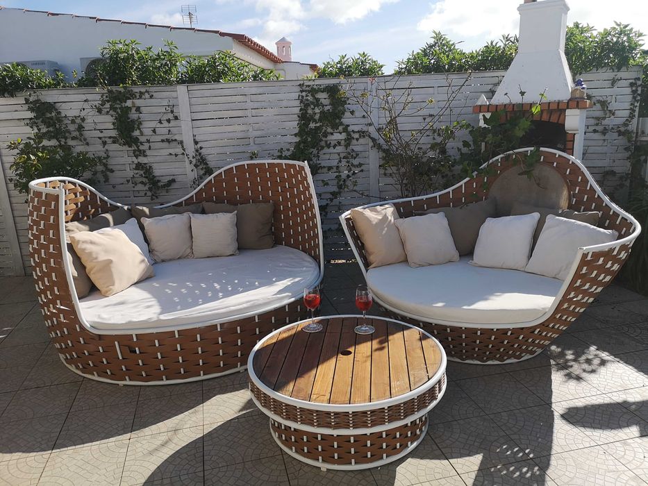 Vendo conj Sofá/cama circular de jardim