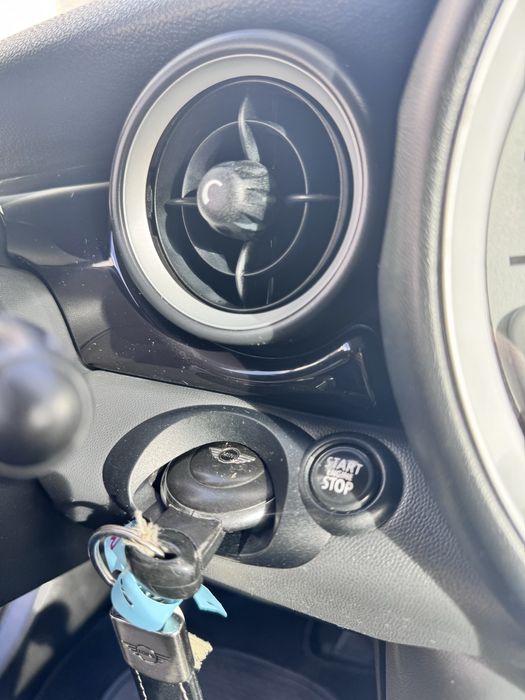 MINI ONE 1.6 i  de 2007 otimo estado 18 meses de garantia