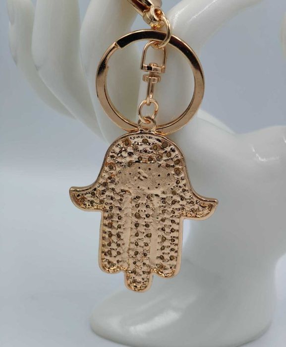 Błyszczący brelok ręka Fatimy v kryształki zawieszka do kluczy torebki