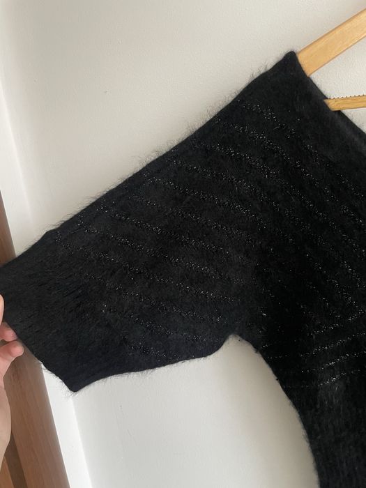 Armani elegancki sweter z angory srebrna nitka glamour
