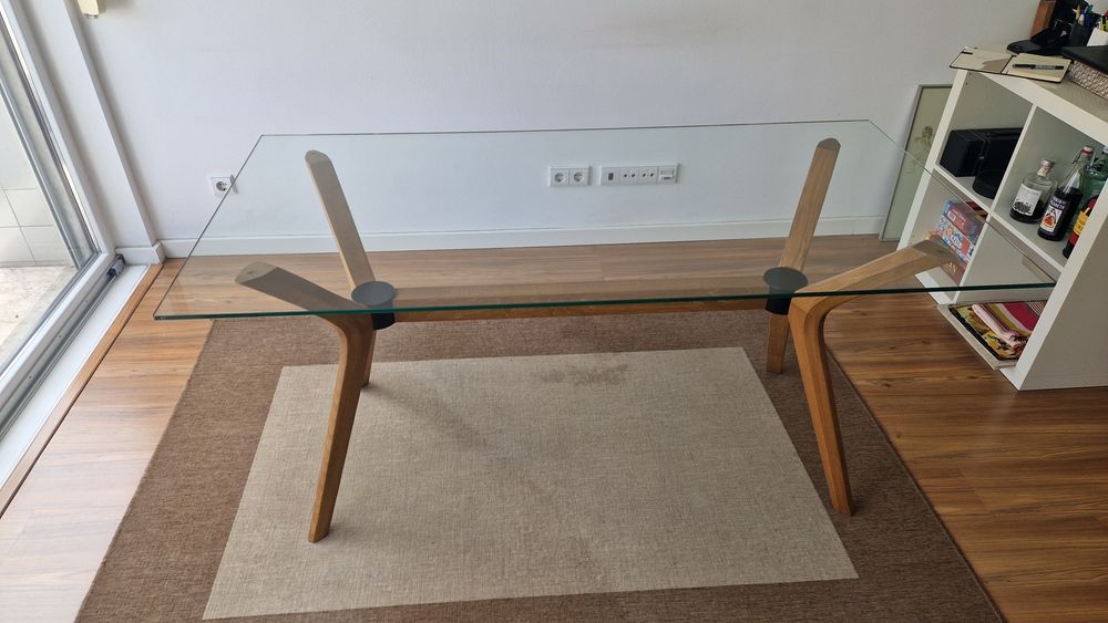 Pés de mesa em carvalho