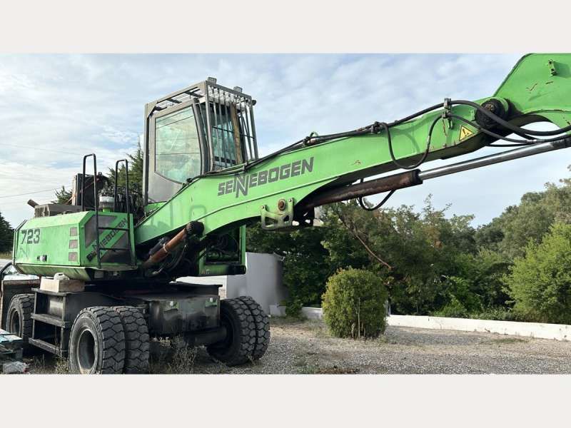 Escavadora Industrial SENNEBOGEN 723