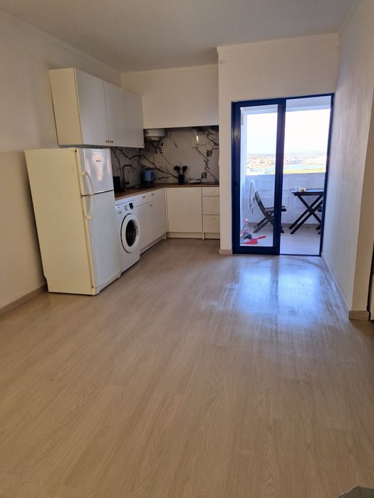 T1 Praia da Rocha vista mar completamente remodelado