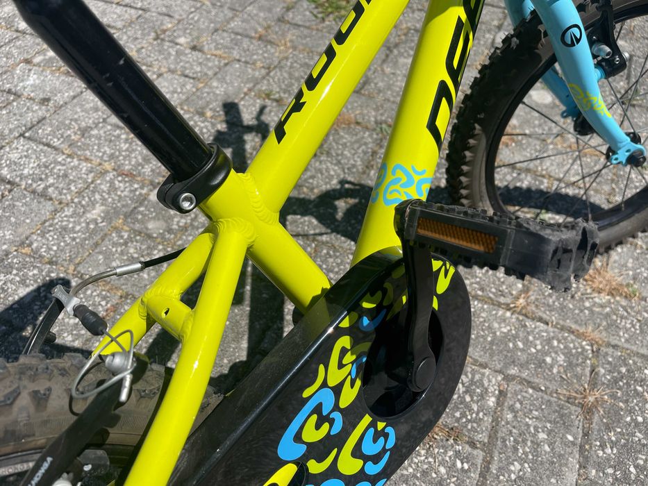 Bicicleta INFANTIL - Ótimo estado