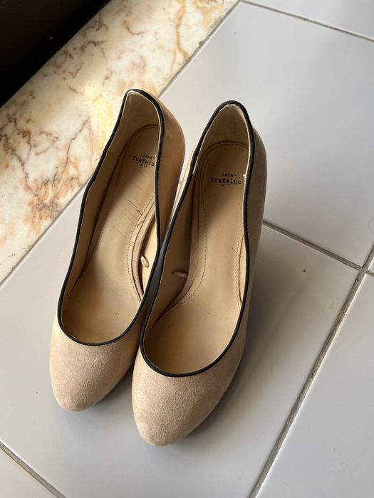 Sapatos de Salto alto Creme