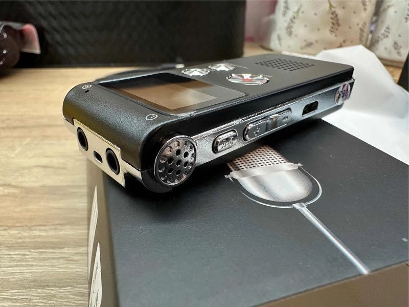 Dyktafon cyfrowy profesjonalny 8gb szpiegowski mp3 detekcja