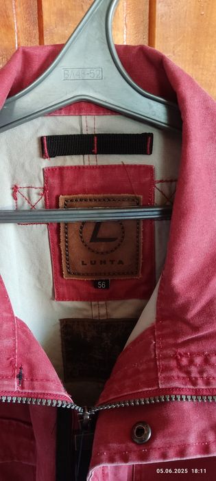 Куртка демісезонна  фінської фірми LUHTA!!!