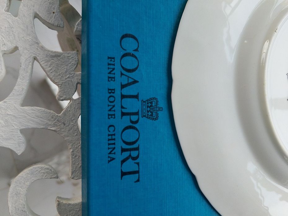 Вінтажні різдвяні тарілки порцеляна Coalport Англія
