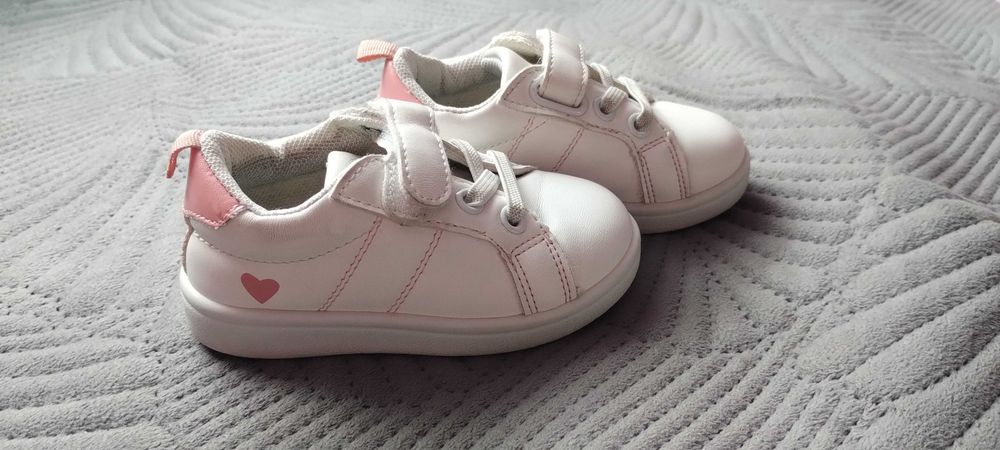 Buciki,sneakersy dla dziewczynki