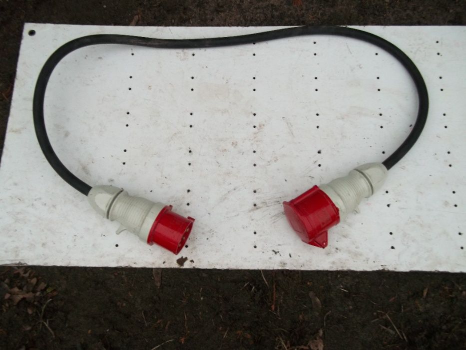 Kabel siłowy-1,6m,32A-4h 230/400V typ 330,ip44 Walther.