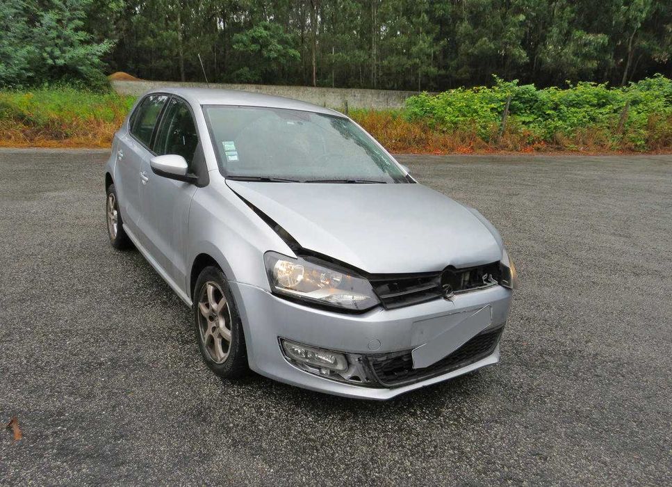 Volkswagen Polo 1.6TDI de 2010 - Peças Usadas
