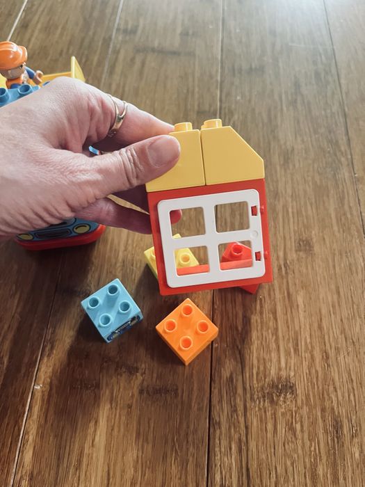 Lego Duplo 10529 zestaw klocków wywrotka robotnik