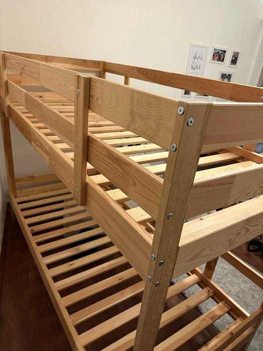 Beliche Ikea Mydal em bom estado