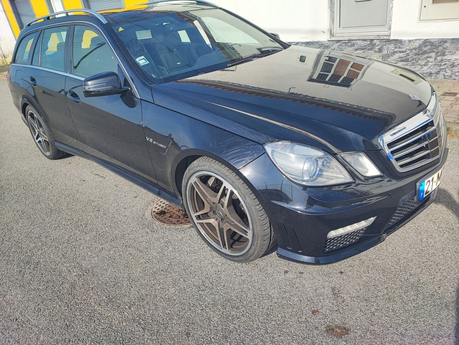 Mercedes E63 AMG 5.5 V8 biturbo 525cv