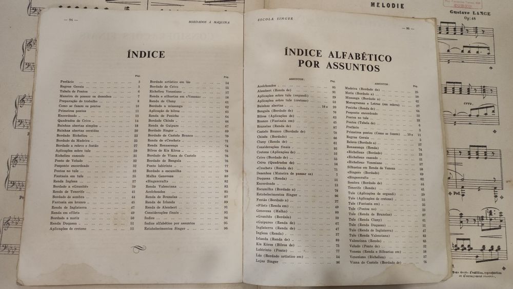 Livro Bordados Artísticos SINGER de 1942