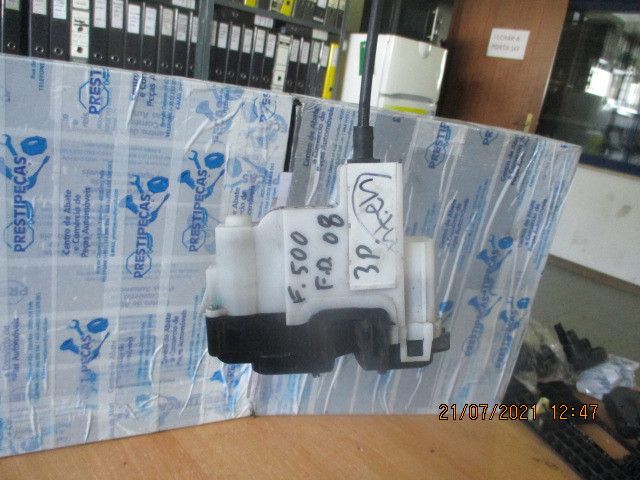 Fechadura / fecho porta frente direito FIAT 500 (312_)