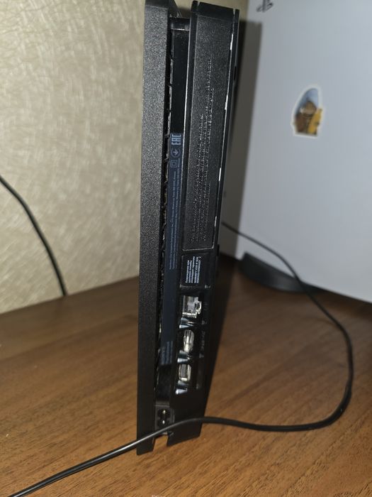 Playstation 4  1 тб