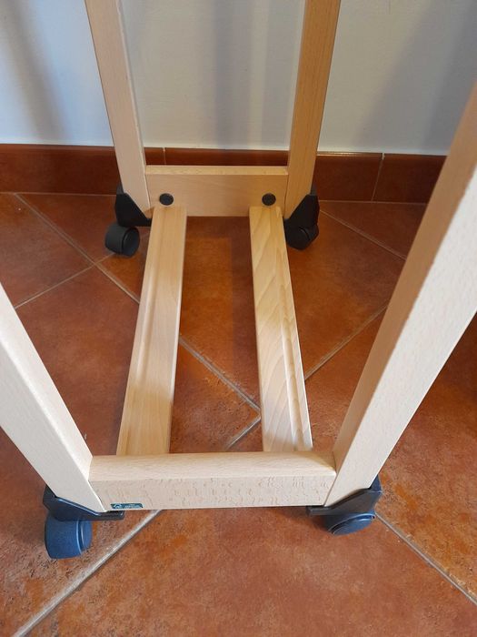 Cabide de quarto para fatos duplo FOPPAPEDRETTI em madeira natural