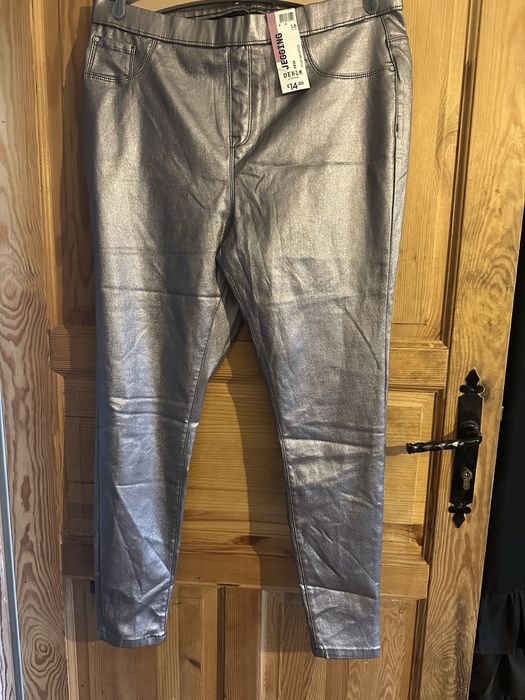 Plus size. Spodnie jegging. Roz 46