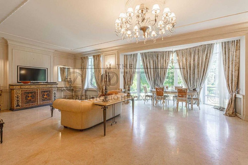 Продам дом 705м2 в Крюковщине. Гатне. КГ. Бассейн. Газ. Сад. Торг.