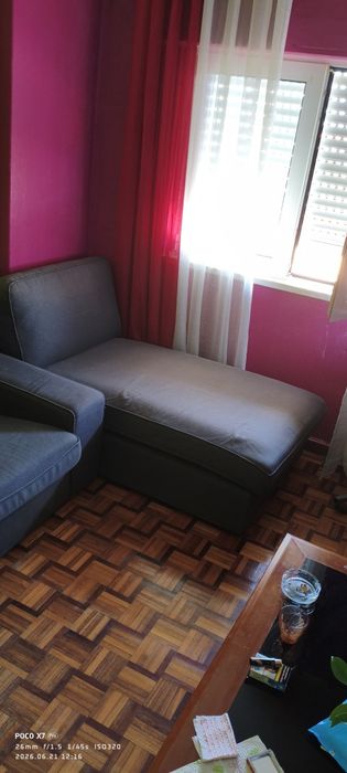Secretaria e sofas