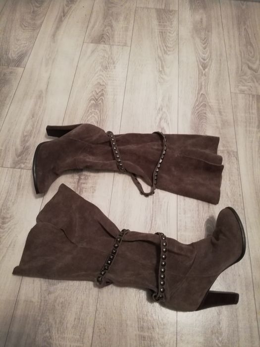 Kozaki całe ze skóry 37