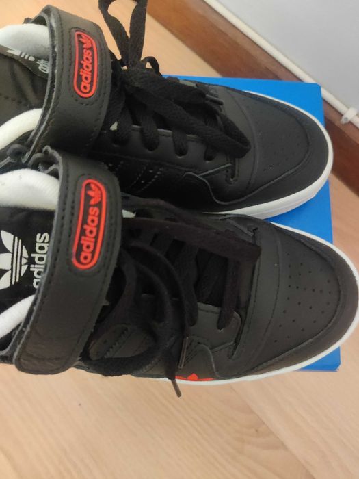 Ténis Adidas Forum Low tamanho: 40 2/3