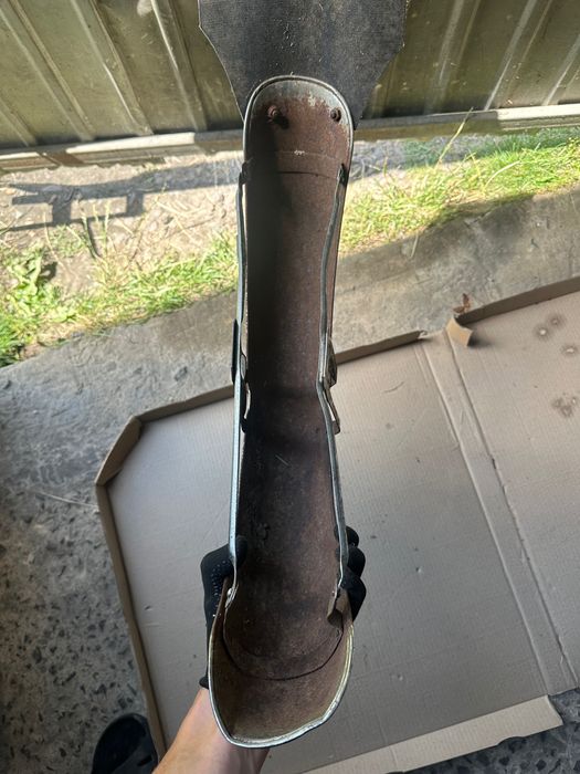 Крило  альфа дельта