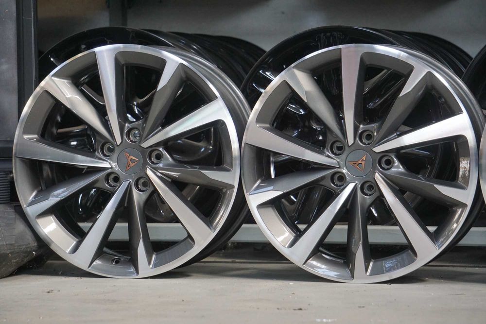 Alufelgi Seat Leon Cupra 5x112 7,5Jx18 et46 cb57,1mm grafit cnc polysk