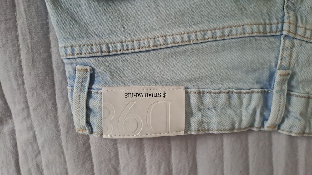 Spodnie Stradivarius D 98 jasnoniebieskie rozm.38