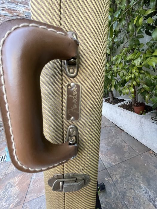 Case Fender G&G Tweed Deluxe Stratocaster / Telecaster (Estojo Mala)