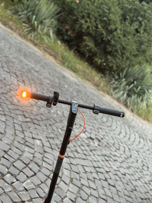 Електросамокат Segway-Ninebot F2 Pro E (AA.05.12.03.0001)