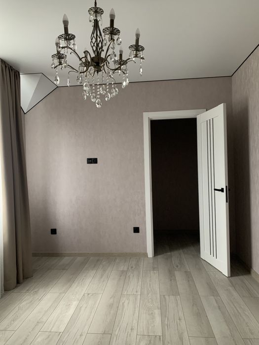 Продаж дуплекса з новим ремонтом, без комісіі, пров.Світлий, Перемичка