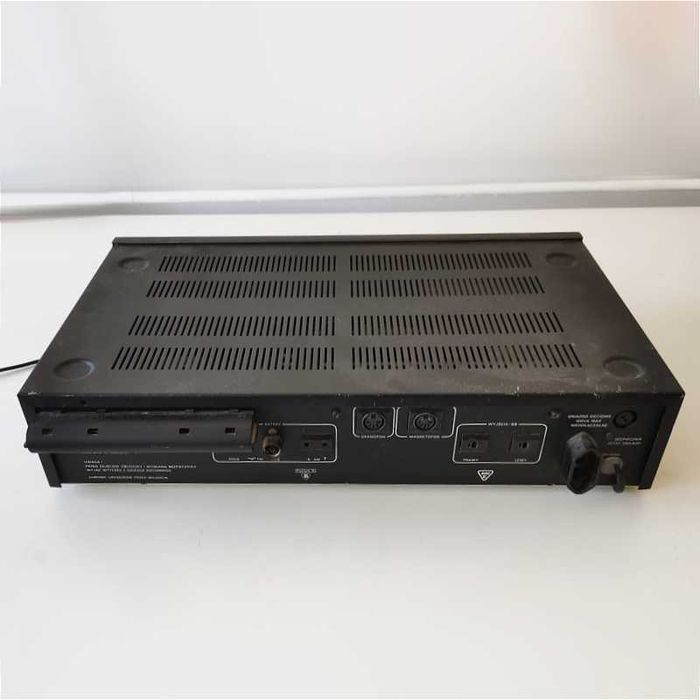 Wzmacniacz stereo DIORA Tosca 303