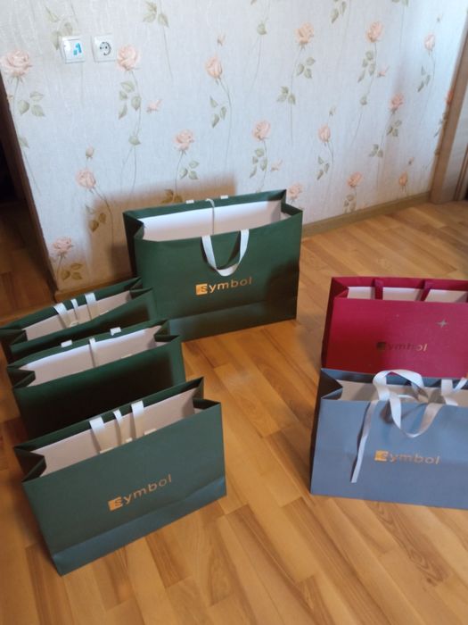 Продам крафтовые пакеты подарочные,для вещей Symbol оригнал Цена за 1