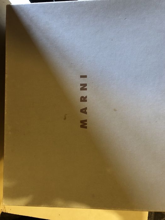 Marni босоножки фирменные, в отличном состоянии