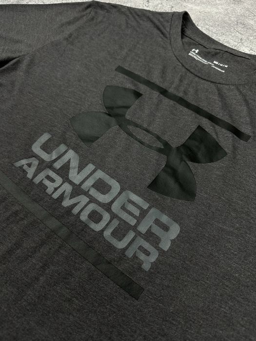 Футболка Under Armour M розмір