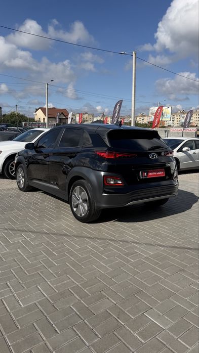 Hyundai Kona SEL Хюндай Кона 2021 р 64 кВт електро АКПП Передній Привід