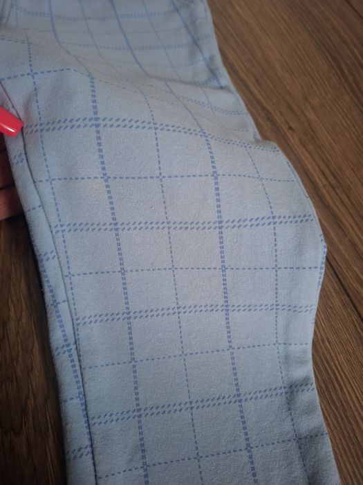 Garnitur chłopięcy niebieski w kratę r. 104/110