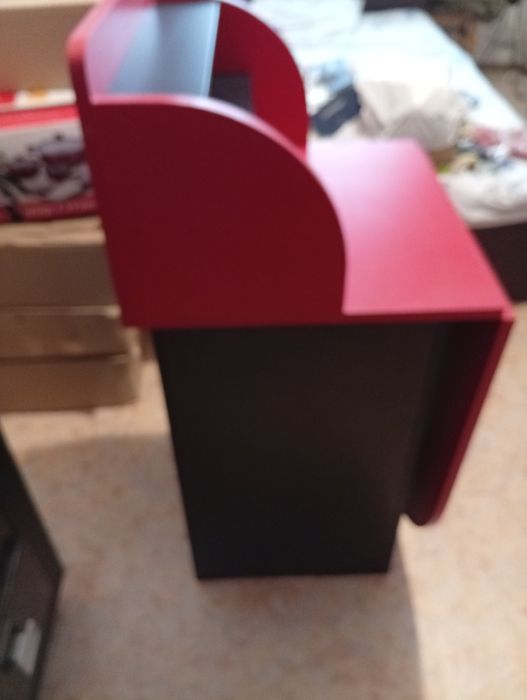 Стіл для манікюру