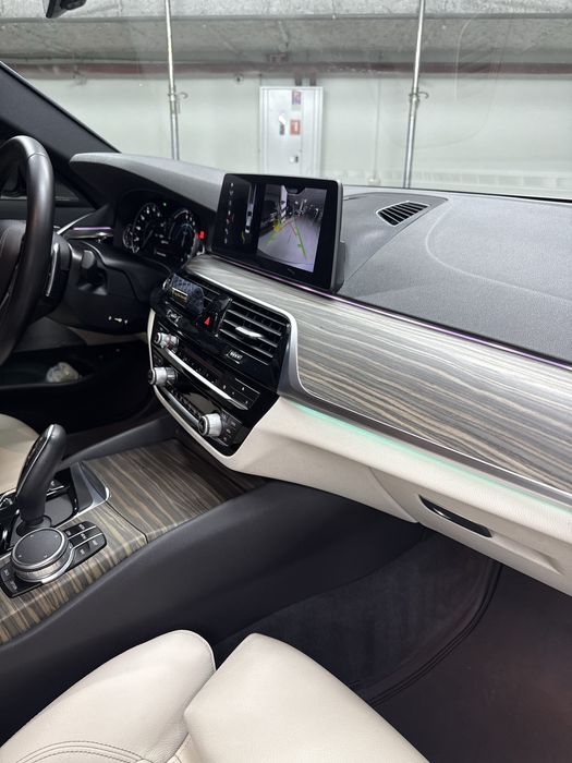 Продам   BMW g30 гибрид