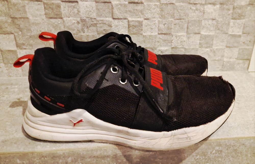 Czarne buty sportowe Puma 40 adidasy 25,5cm Wired Run Signature męskie