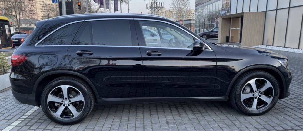 Мерседес GLC 220 D