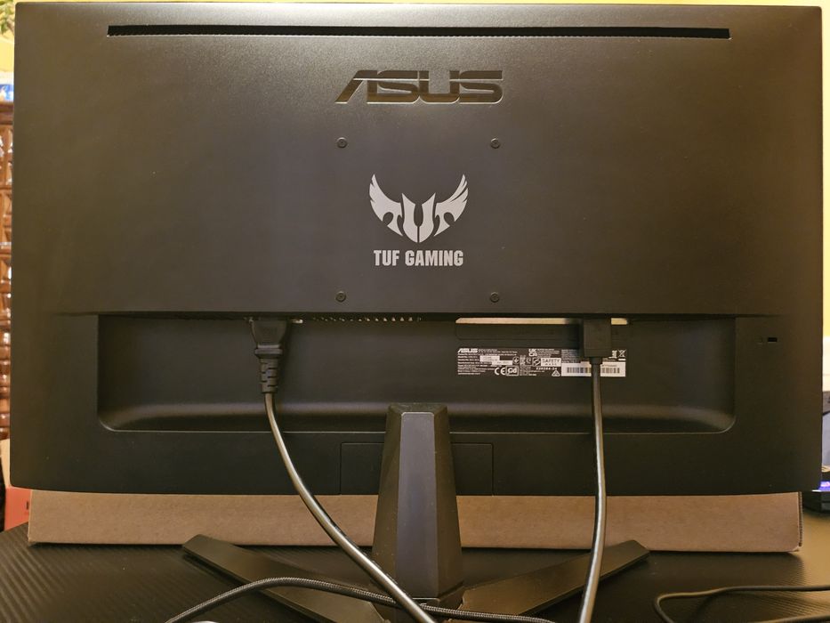 Monitor do CSa ASUS VG248Q1B